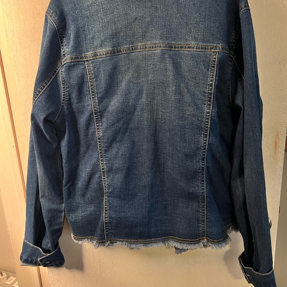 Jean jacket - Picture 2 of 2
